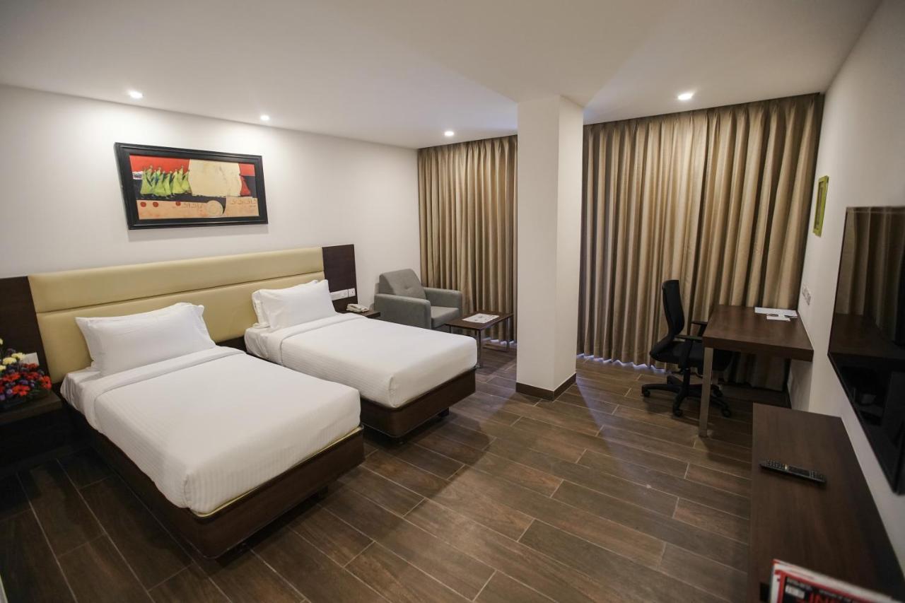Jaag Hotel Chennai Eksteriør bilde